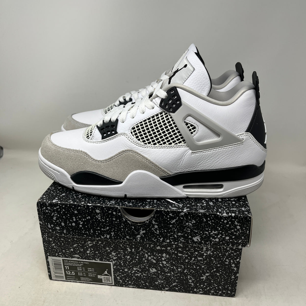 Jordan 4 Retro Military Black Used