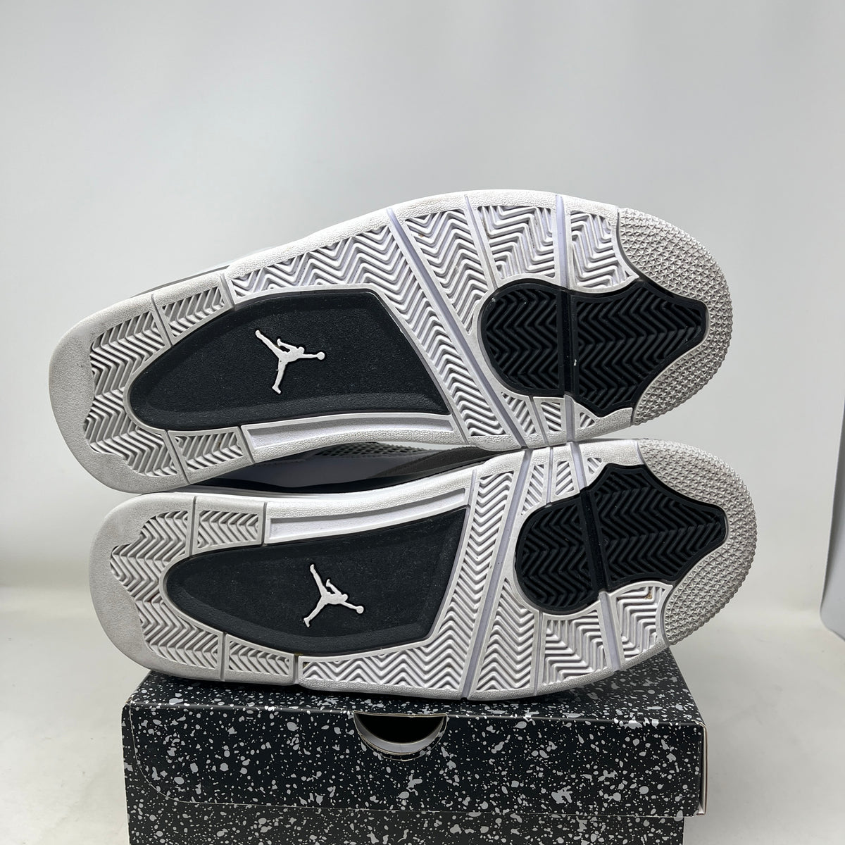Jordan 4 Retro Military Black Used