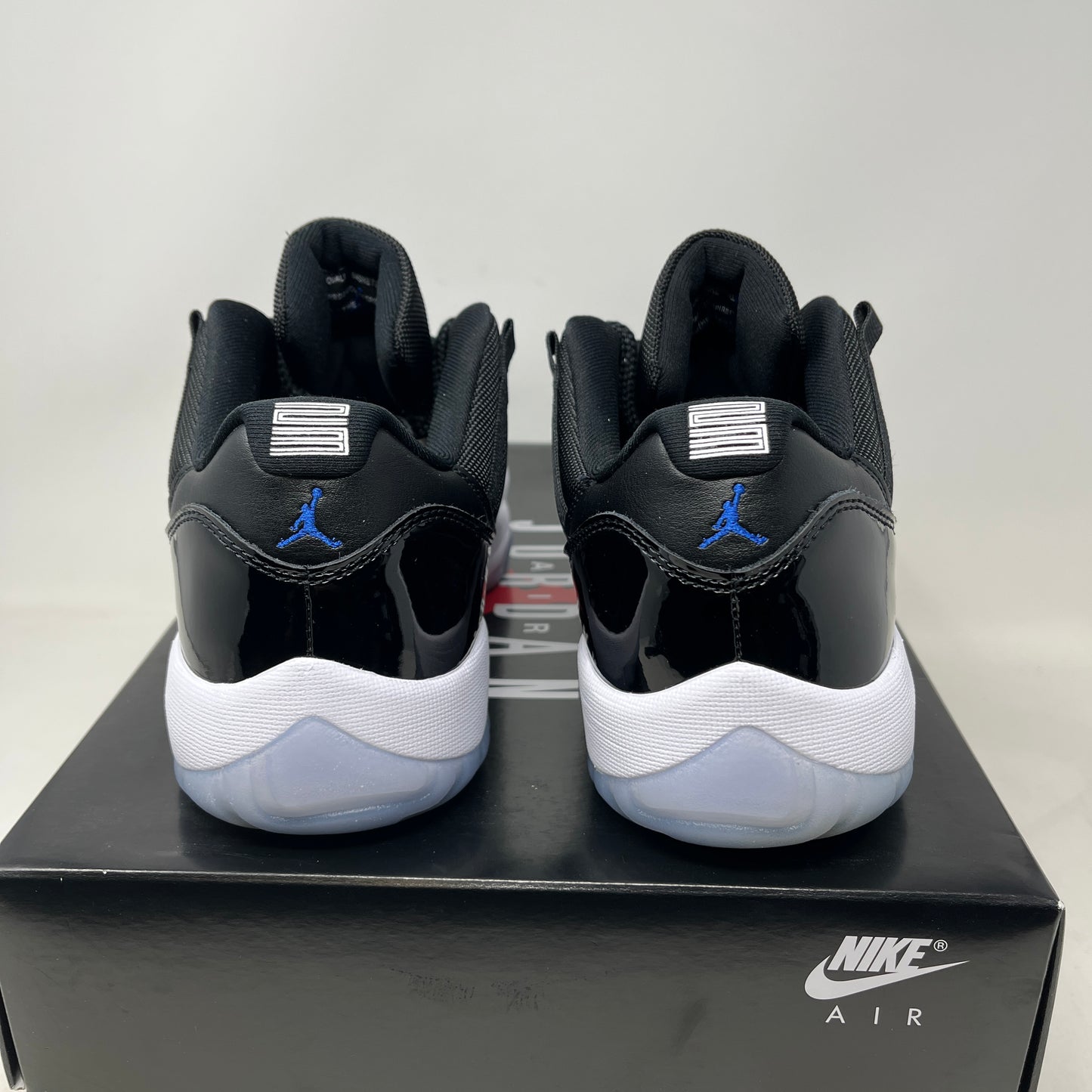 Jordan 11 Retro Low Space Jam Used