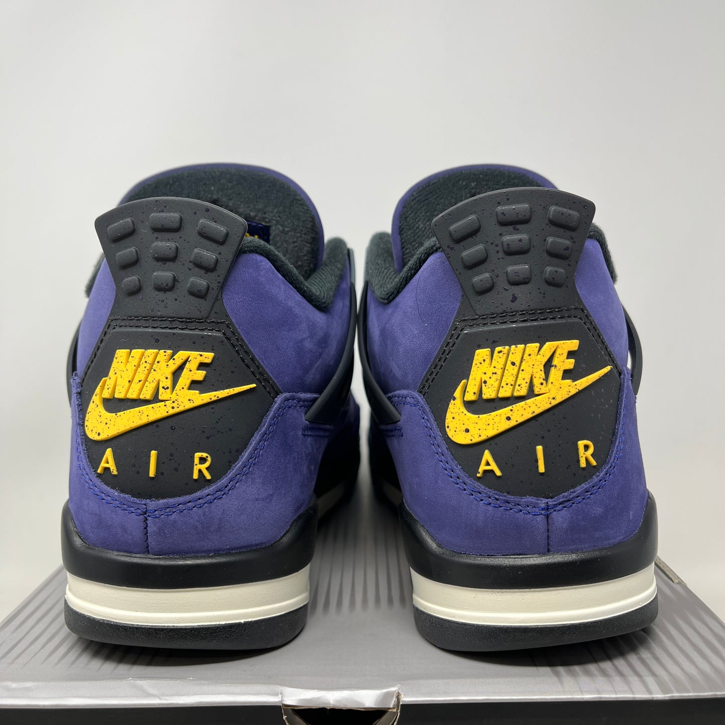 Jordan 4 Retro Lakers Used