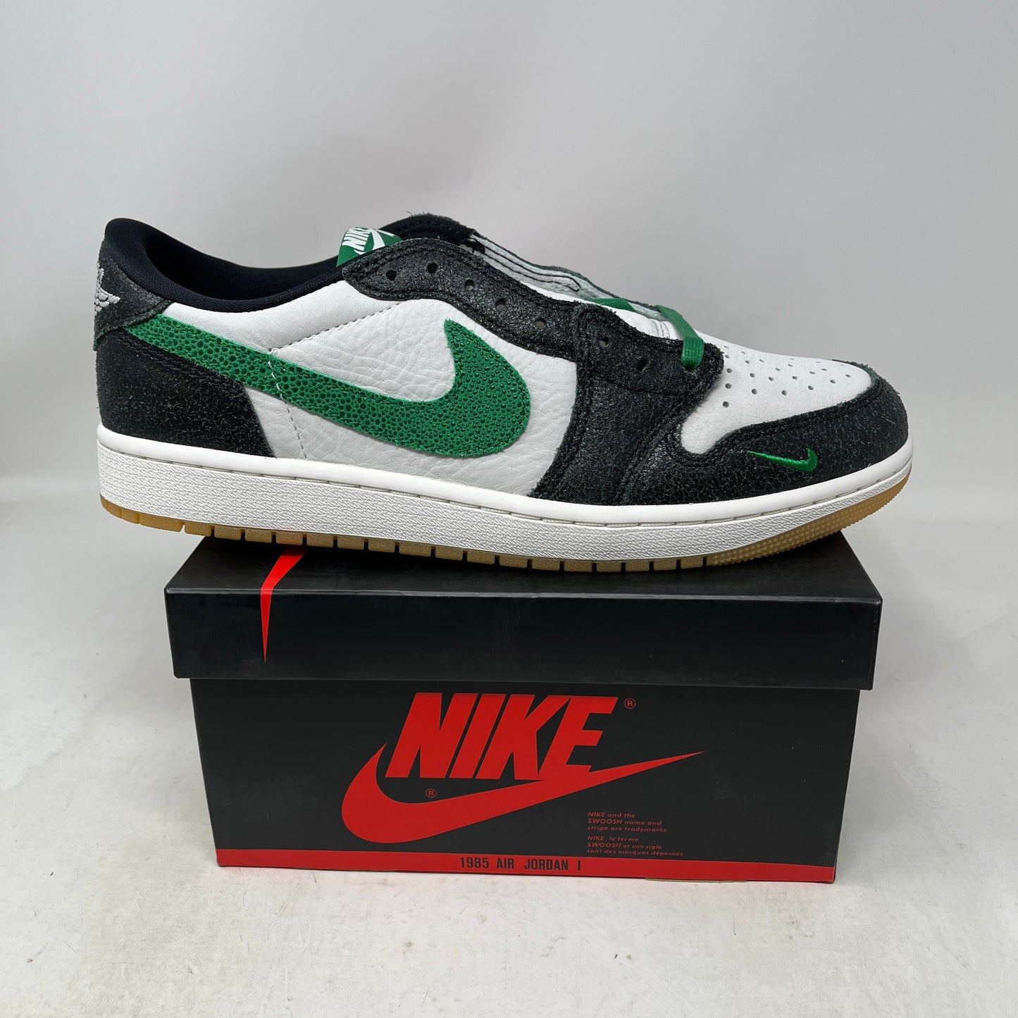 Jordan 1 Retro Low OG Phantom Pine Green