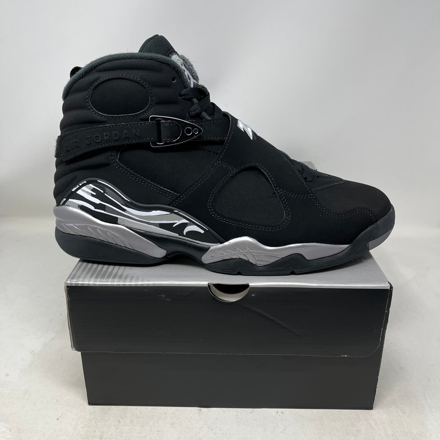 Jordan 8 Retro Chrome (2026)