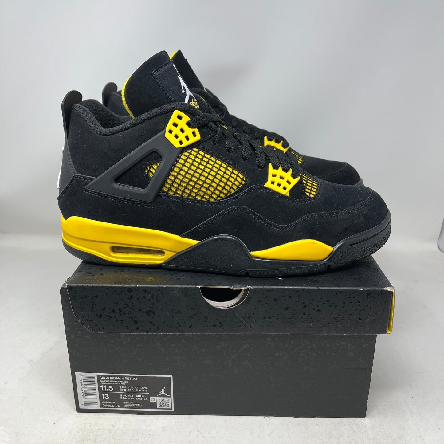 Jordan 4 Retro Thunder (2023) Used