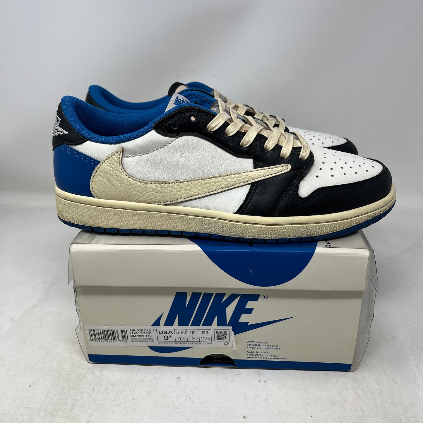 Jordan 1 Retro Low OG SP Fragment x Travis Scott Used