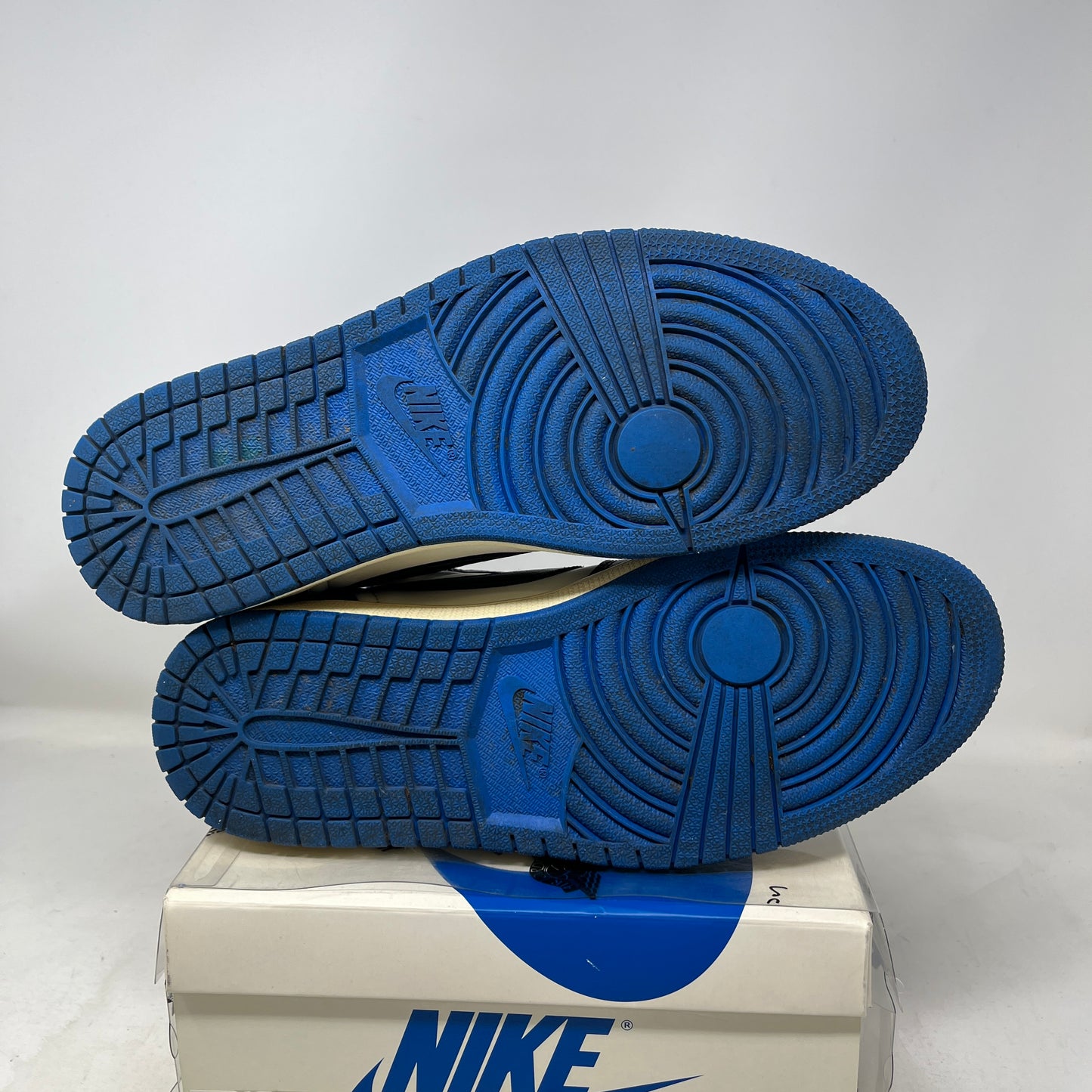 Jordan 1 Retro Low OG SP Fragment x Travis Scott Used