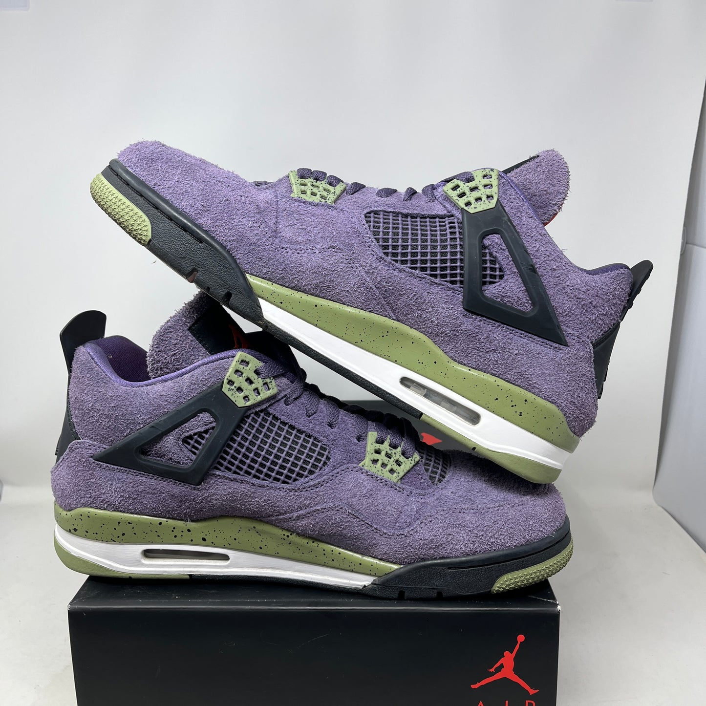 Jordan 4 Retro Canyon Purple (Women's) Used