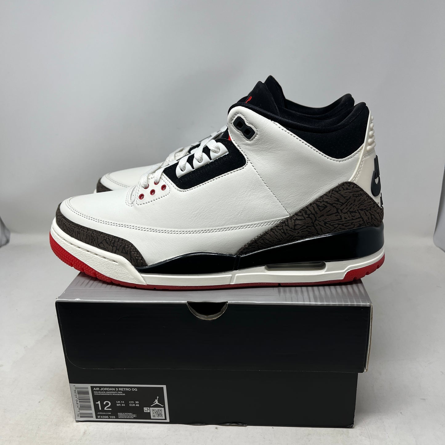 Jordan 3 Retro World's Best Dad