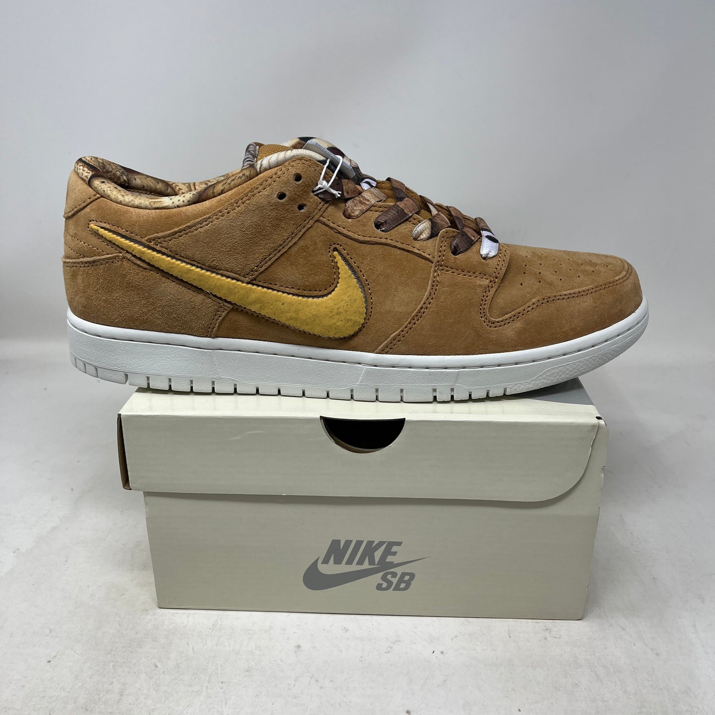 Nike SB Dunk Low Pro NOTE Shop Manchester Brew and Biscuits
