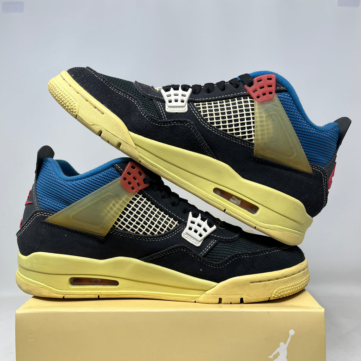 Jordan 4 Retro Union Off Noir Used