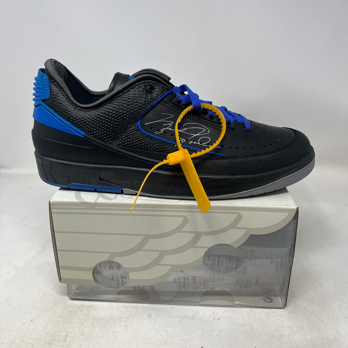 Jordan 2 Retro Low SP Off-White Black Blue