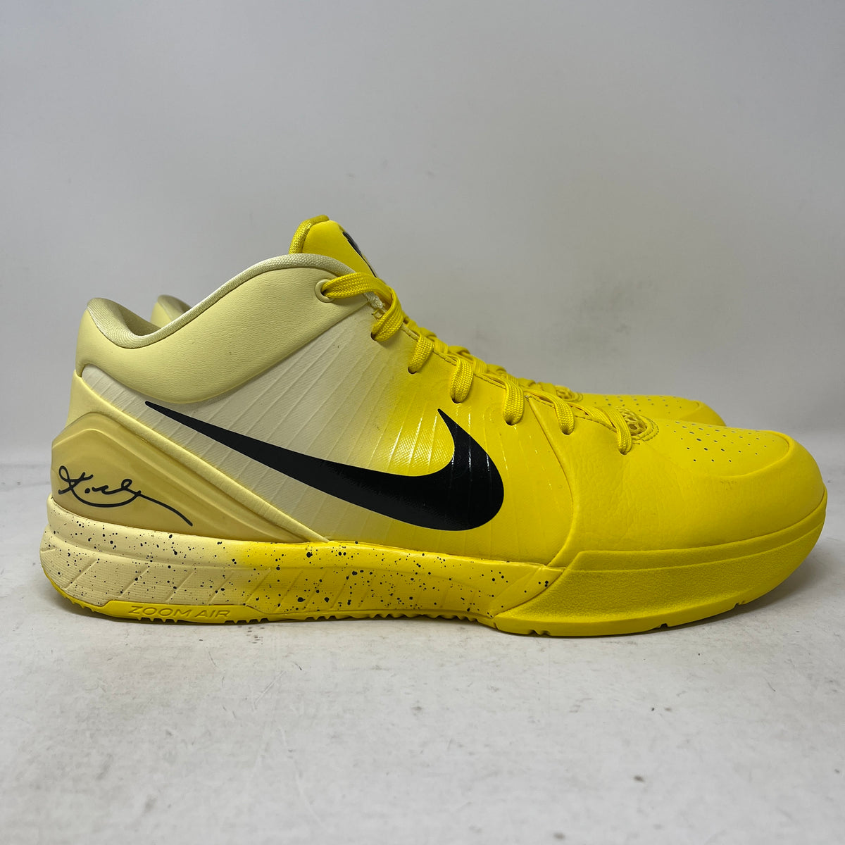Nike Kobe 4 Protro CHBL Used (No Box)