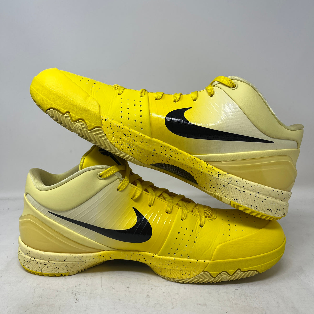 Nike Kobe 4 Protro CHBL Used (No Box)
