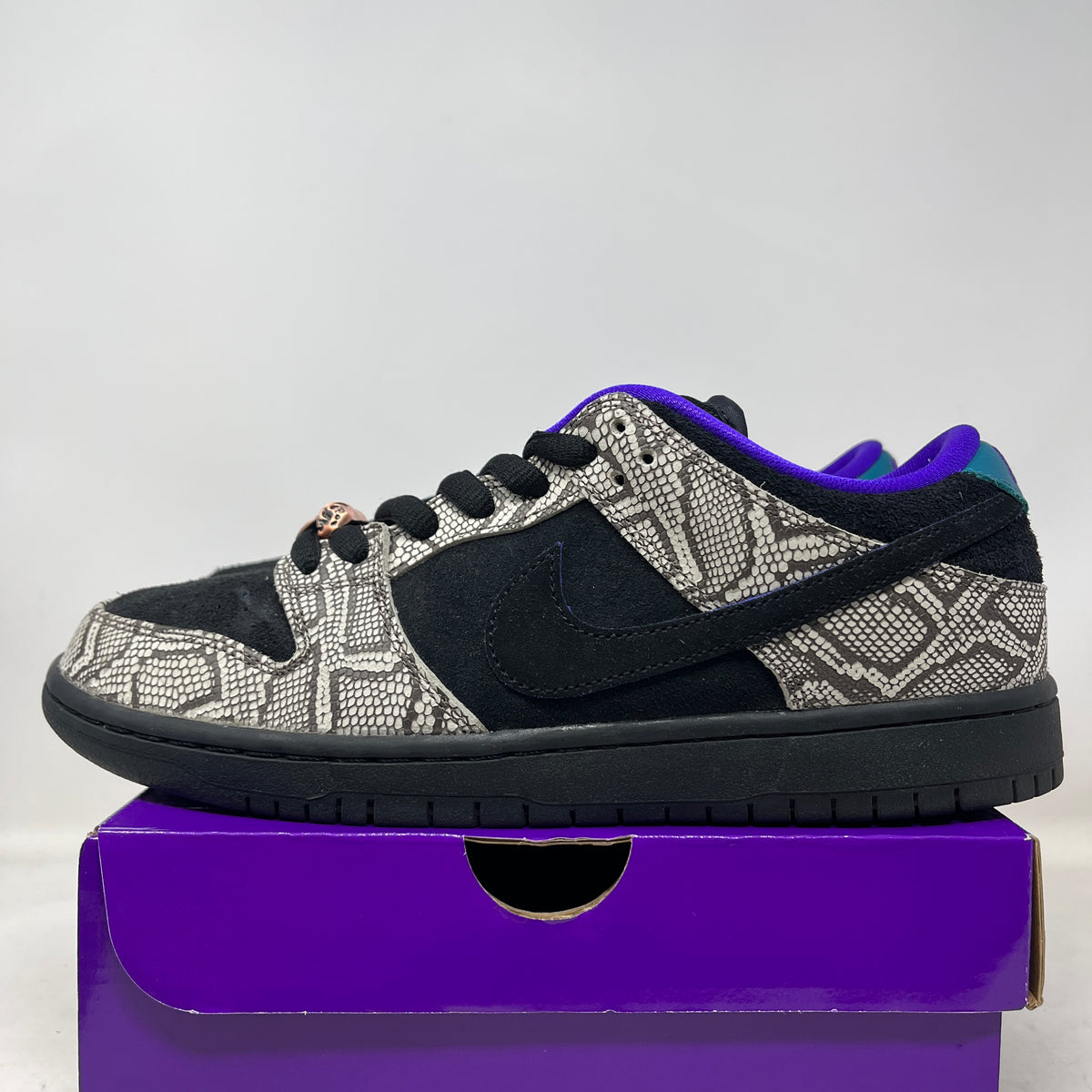 Nike SB Dunk Low Dashawn Jordan Copperhead Used