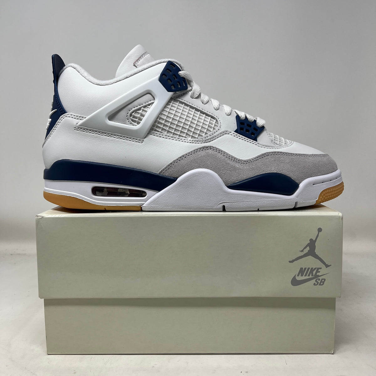 Jordan 4 Retro SB Navy