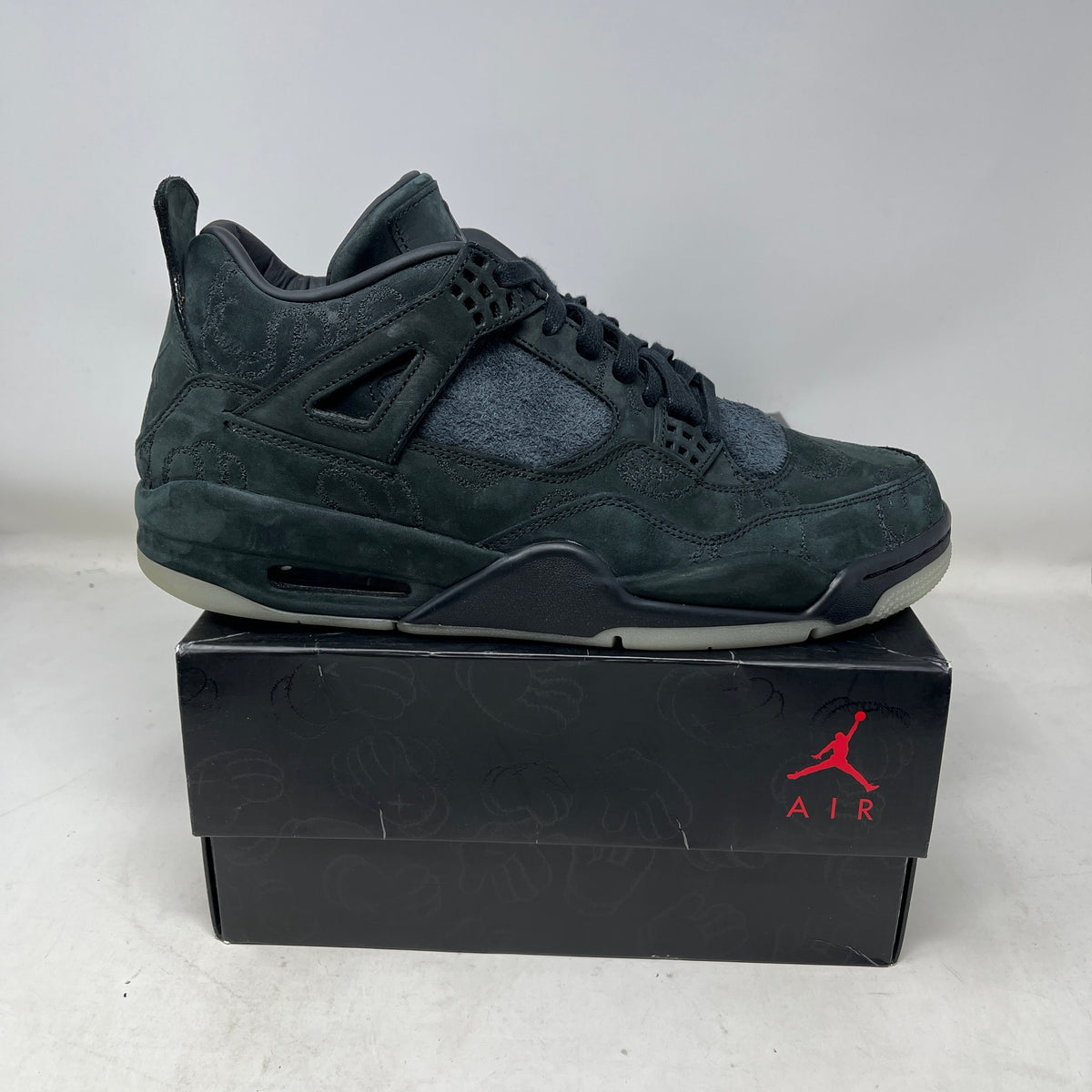 Jordan 4 Retro Kaws Black